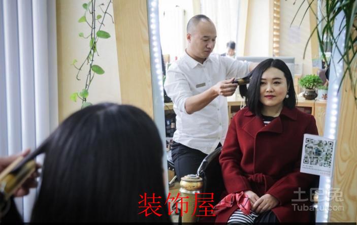 衣橱整理师入行6年 客户有明星等高消费人群